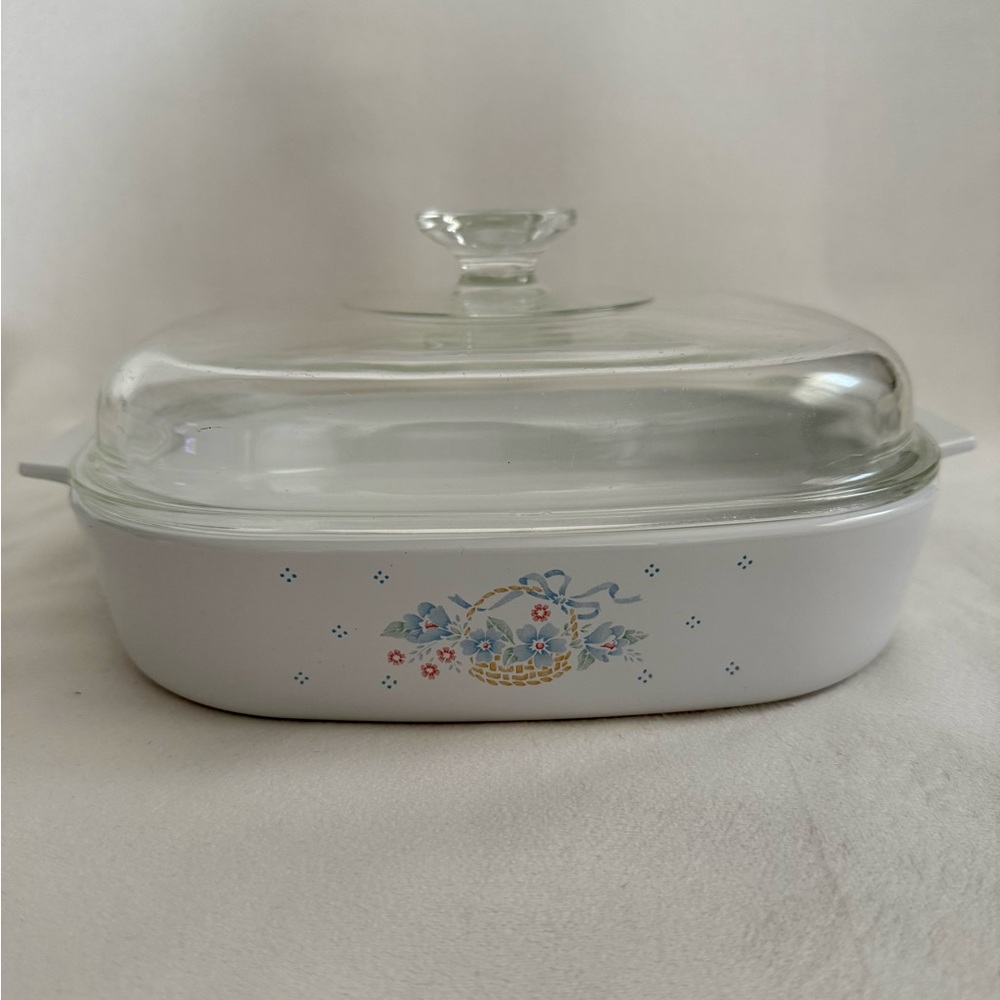 VTG Corningware Glass Lid White Casserole Dish